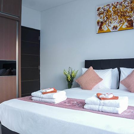 The Cupcake Suites Jakarta Extérieur photo