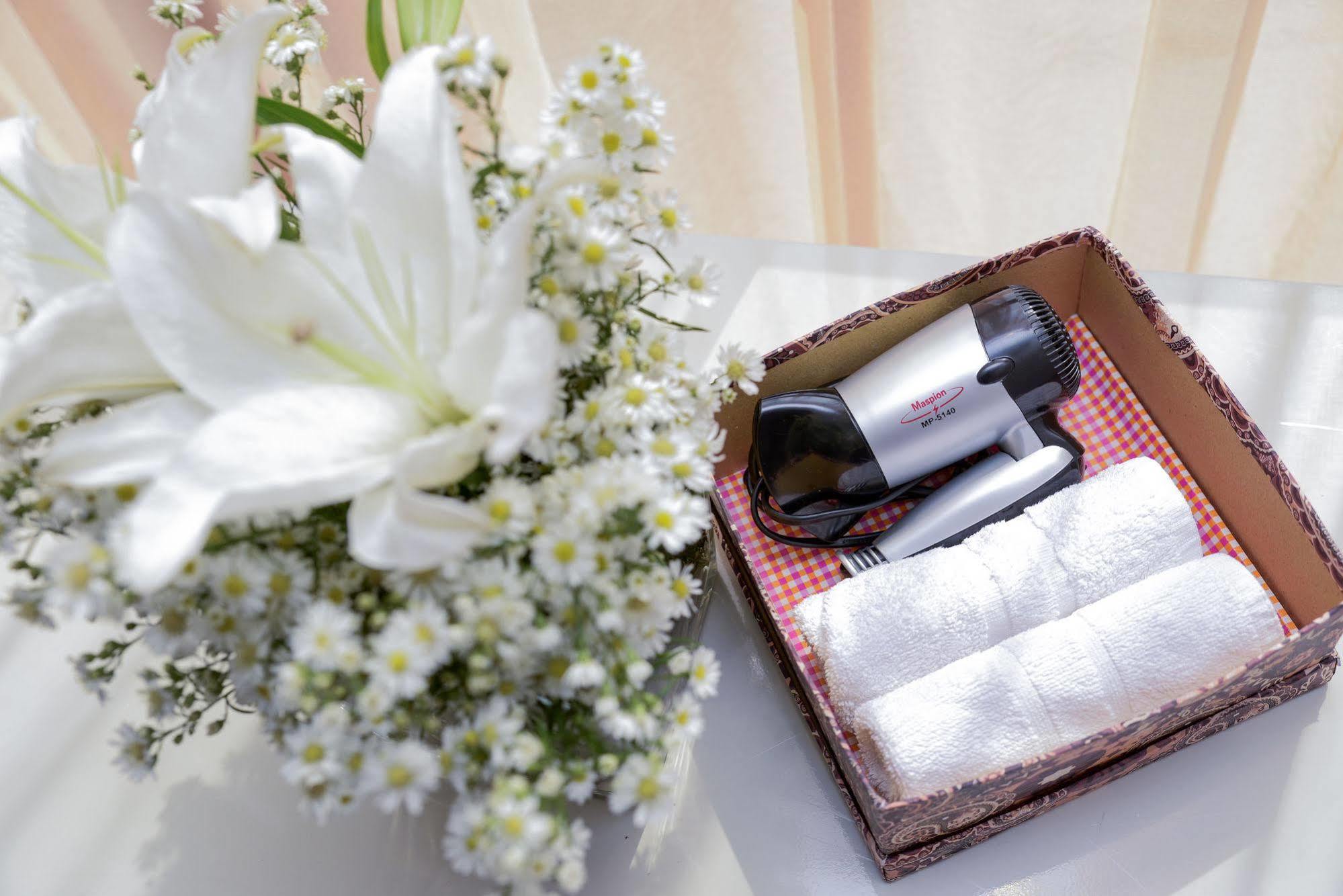 The Cupcake Suites Jakarta Extérieur photo
