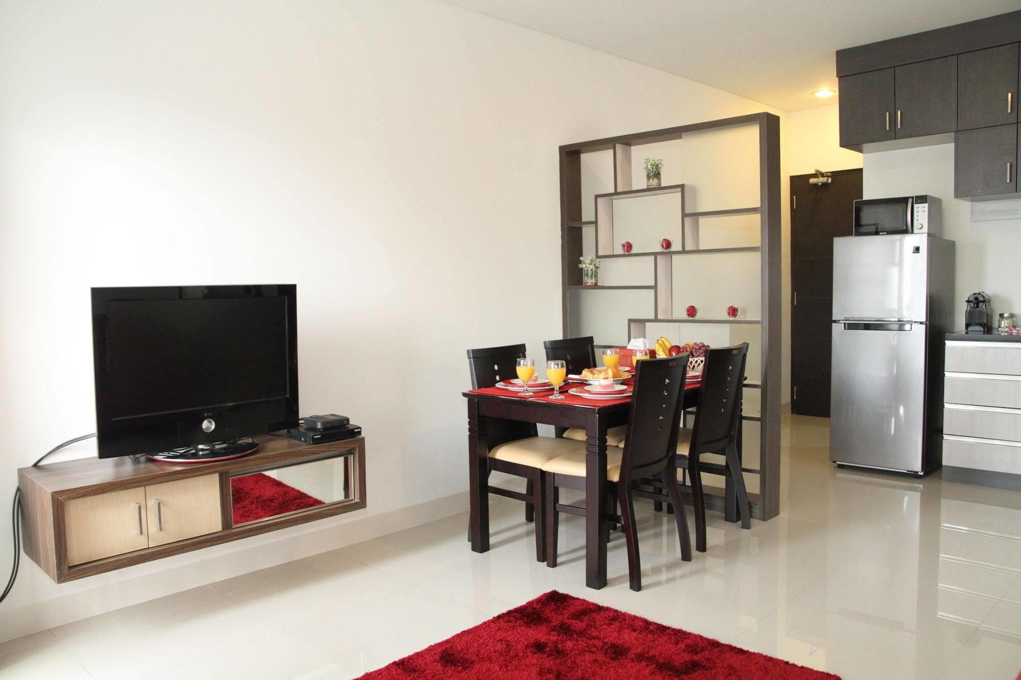 The Cupcake Suites Jakarta Extérieur photo